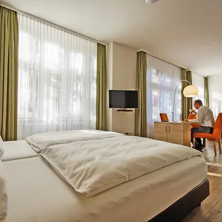 Hotel Kaiser Karl 4*