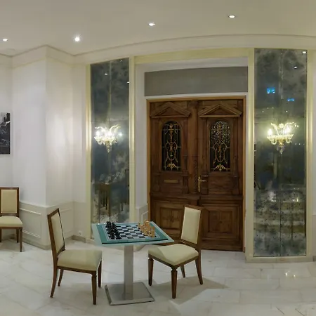 Hotel Kaiser Karl 4*